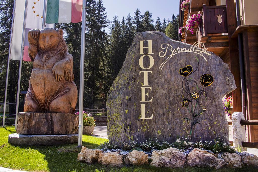 Hotel Boton D'Or & Wellness A La Thuile Bagian luar foto