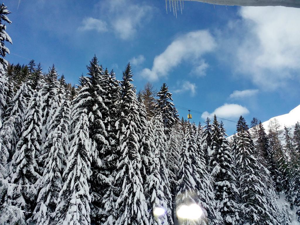Hotel Boton D'Or & Wellness A La Thuile Bagian luar foto