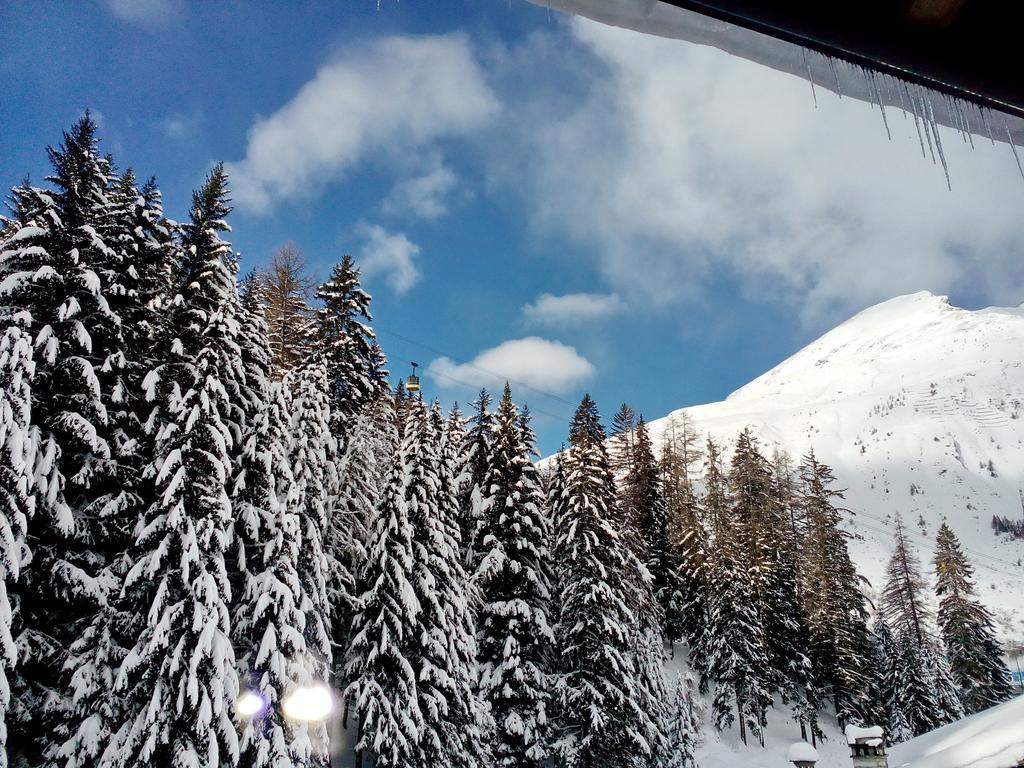 Hotel Boton D'Or & Wellness A La Thuile Bagian luar foto