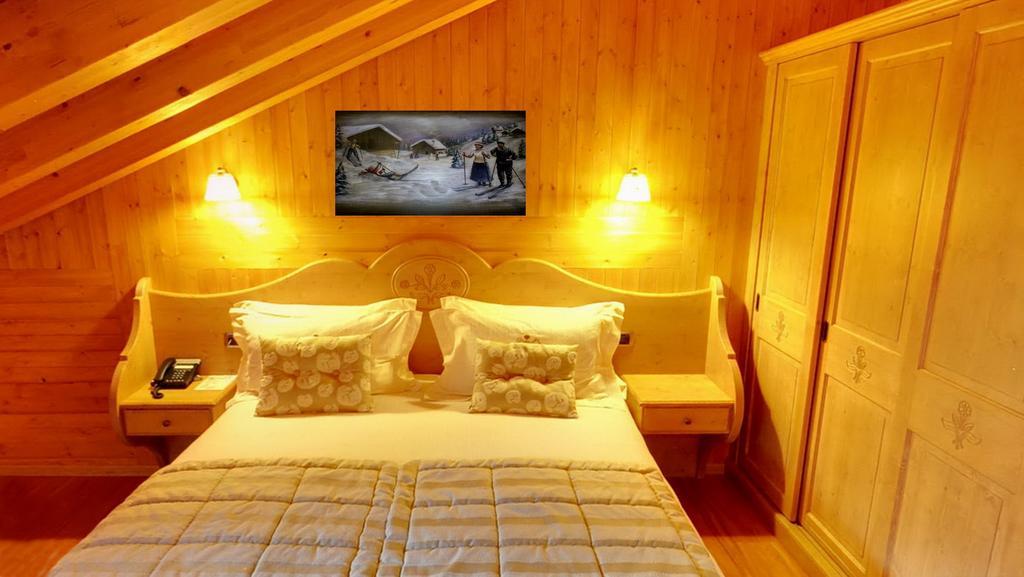 Hotel Boton D'Or & Wellness A La Thuile Bagian luar foto