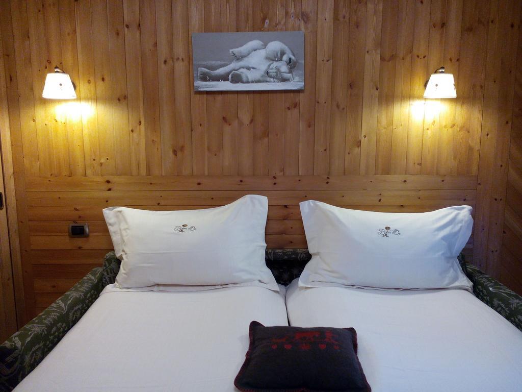 Hotel Boton D'Or & Wellness A La Thuile Bagian luar foto