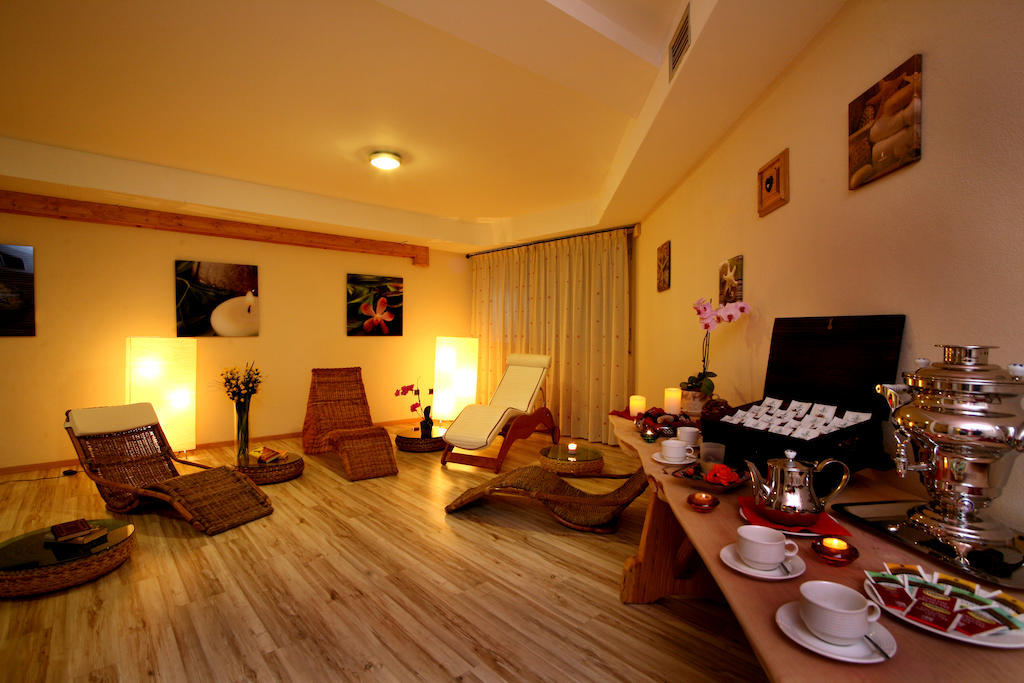 Hotel Boton D'Or & Wellness A La Thuile Bagian luar foto