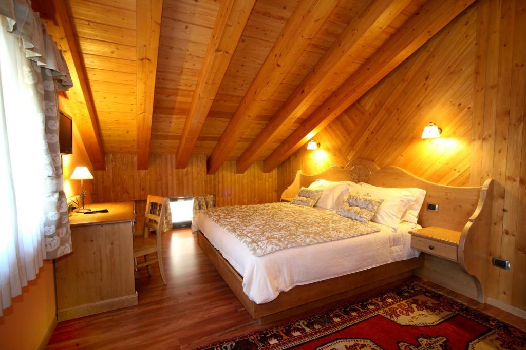 Hotel Boton D'Or & Wellness A La Thuile Bagian luar foto